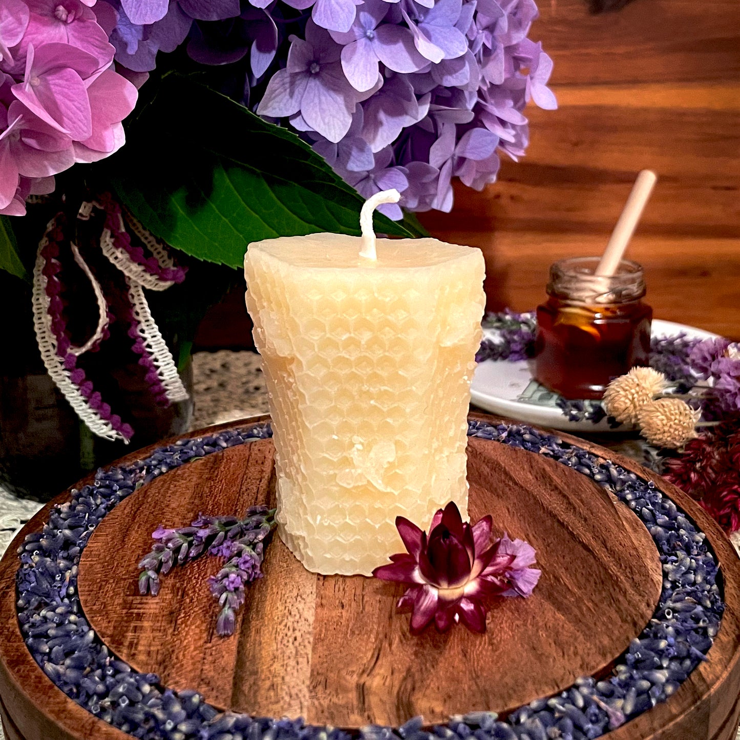 Свеча «Блаженство медоносных пчел»