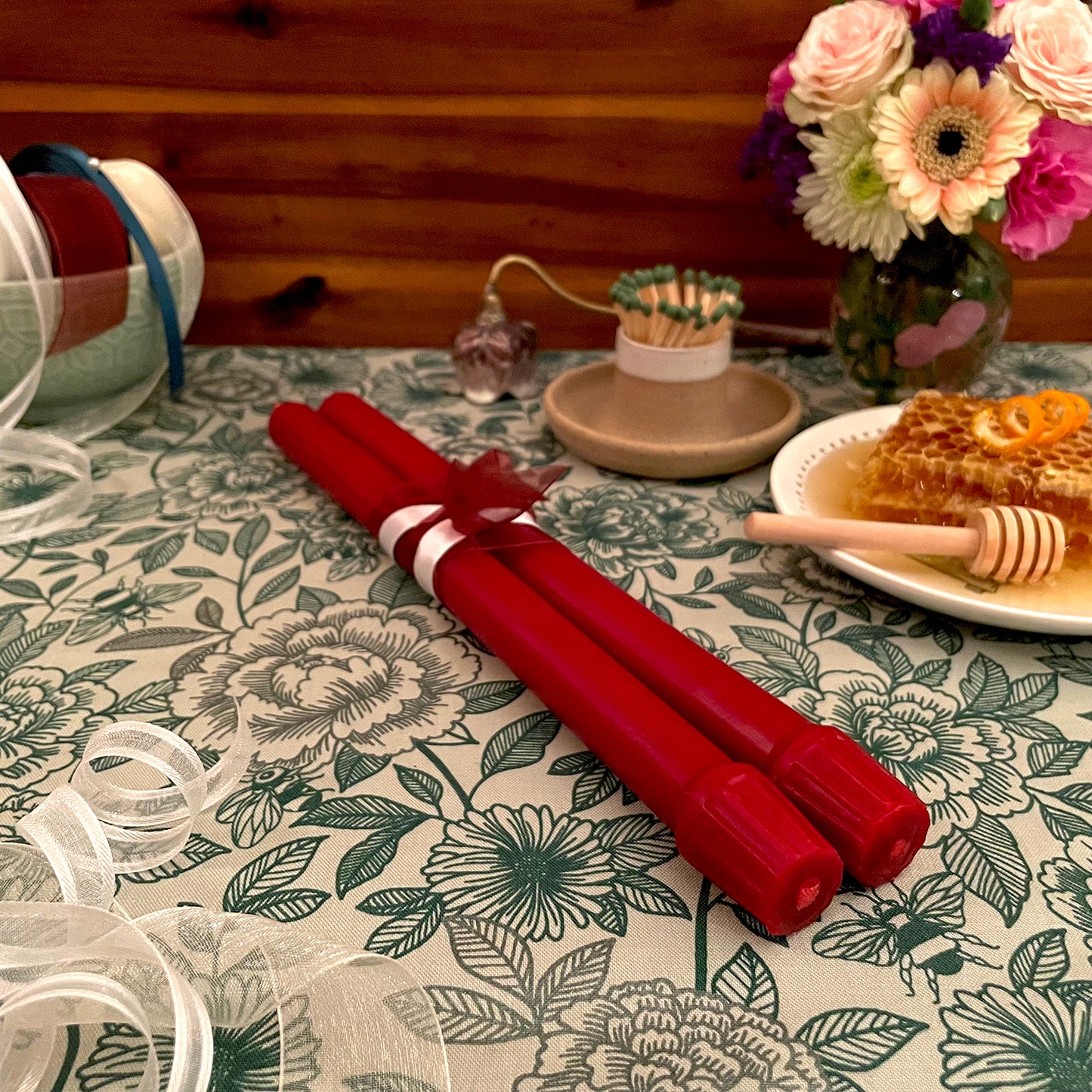 Синий конус из пчелиного воска (толщина 5 дюймов)