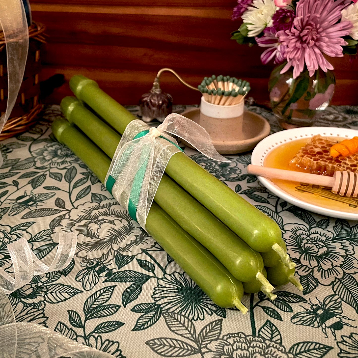 12 конусов синего пчелиного воска (толщиной 10 дюймов)