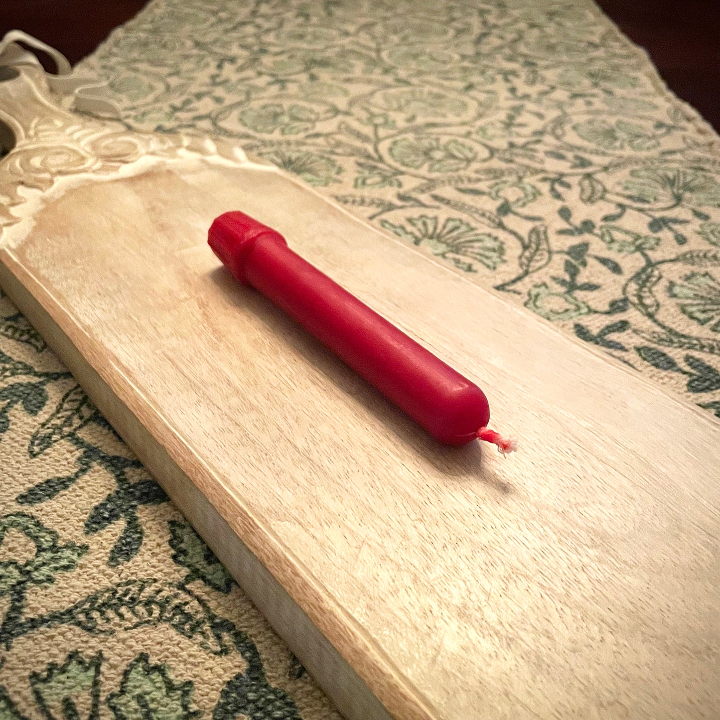Red Beeswax Taper (Thick 5in)